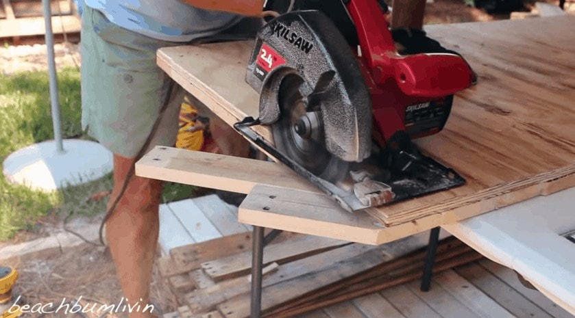 coffee table from pallets