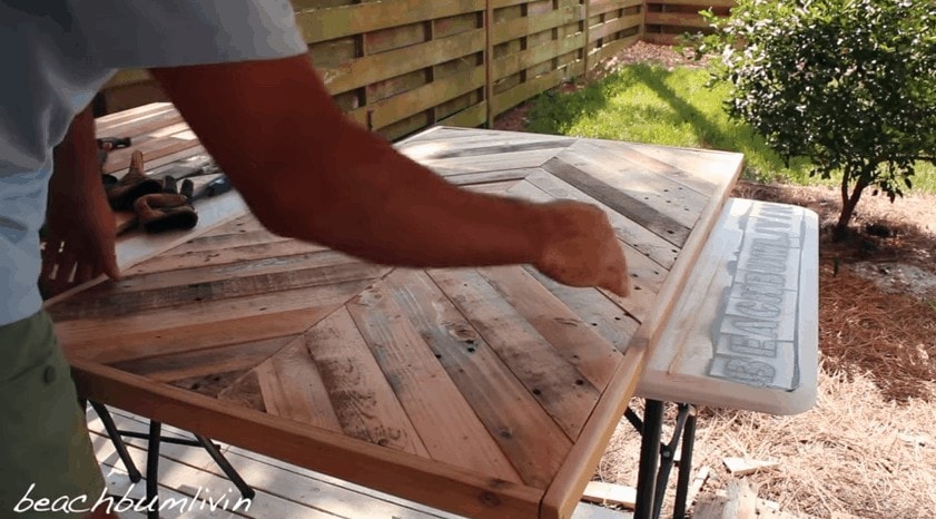 coffee table from pallets