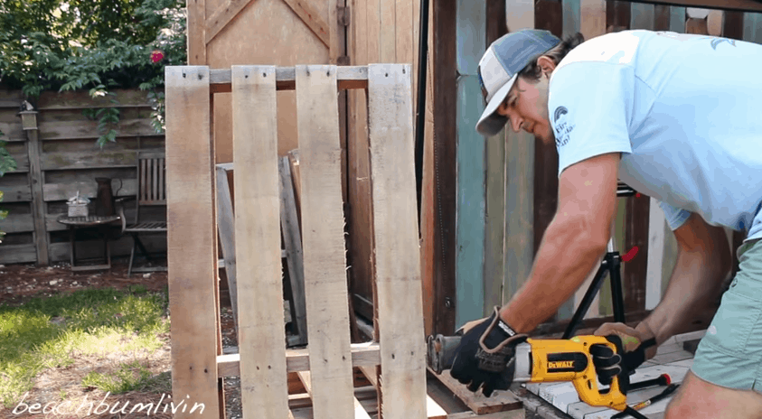 pallet disassemble easy methods nails saw cut remove boards thesawguy pallets diy wood