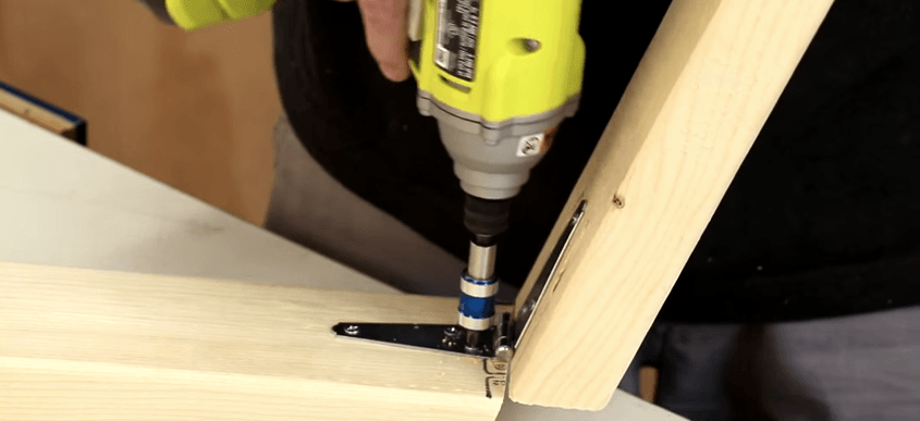 build a folding sawhorse