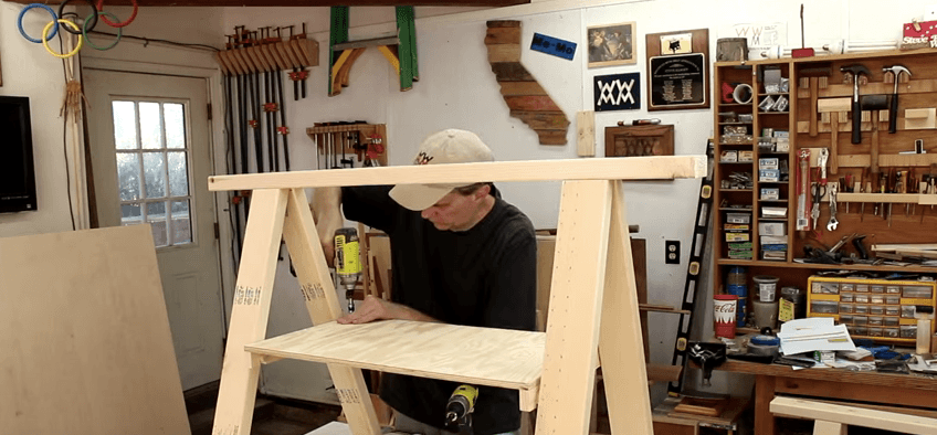 build a folding sawhorse