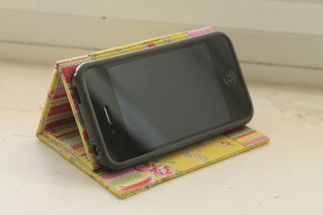 no sew iPhone stand