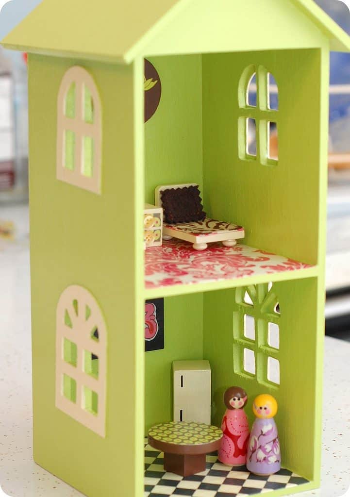 Dollhouse For Kids 