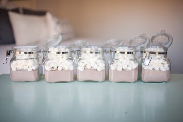 Amazing DIY Hot Chocolate Gifts