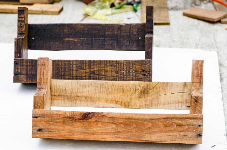 Scaffali in pallet rustici