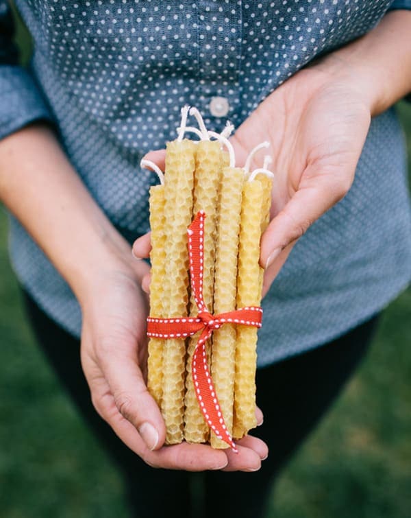 Fantastic Beeswax DIY Candle