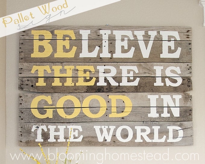 Pallet Wall Decor