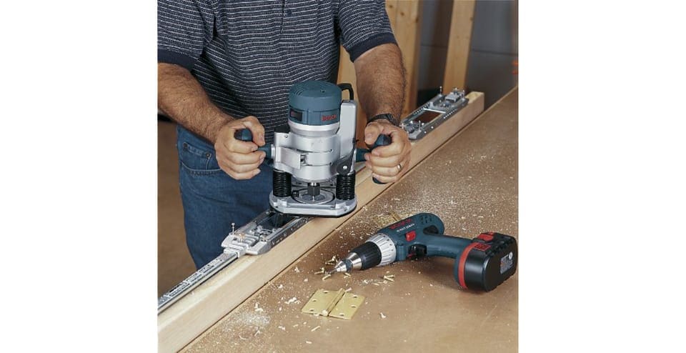 Bosch Plunge and Fixed Base Variable Speed Router Kit