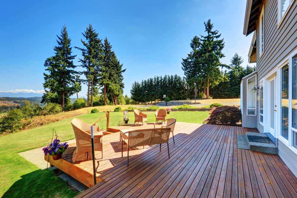 open floorplan deck