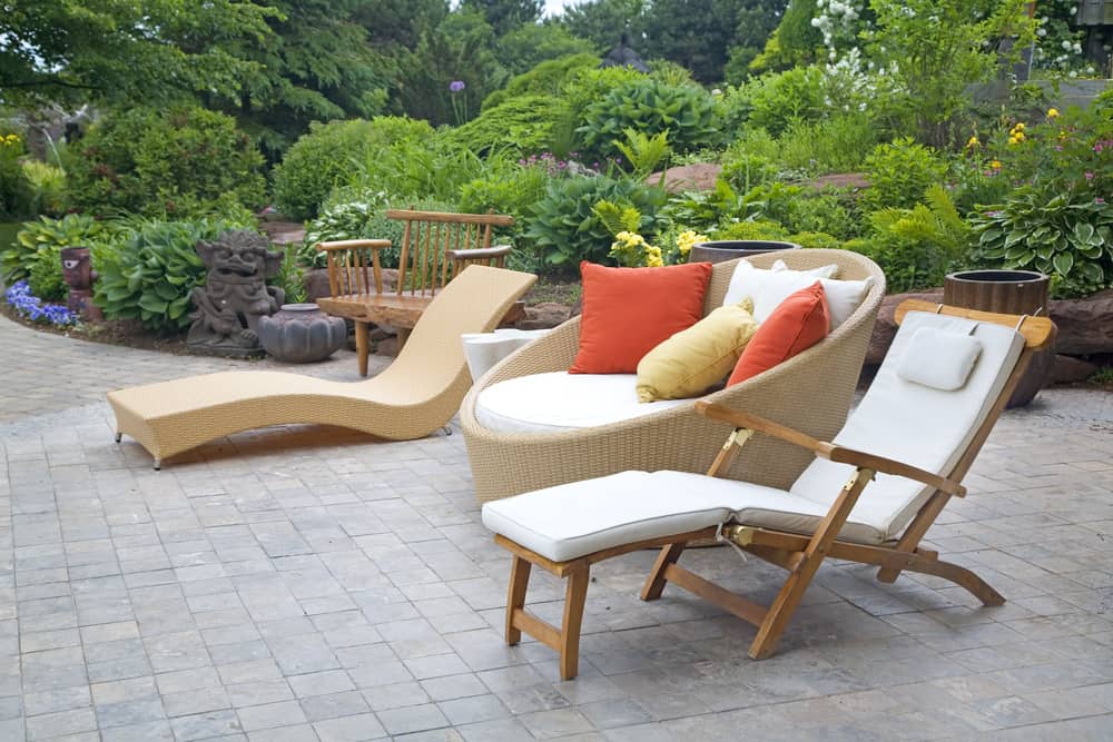 curved lines warm neutrals
