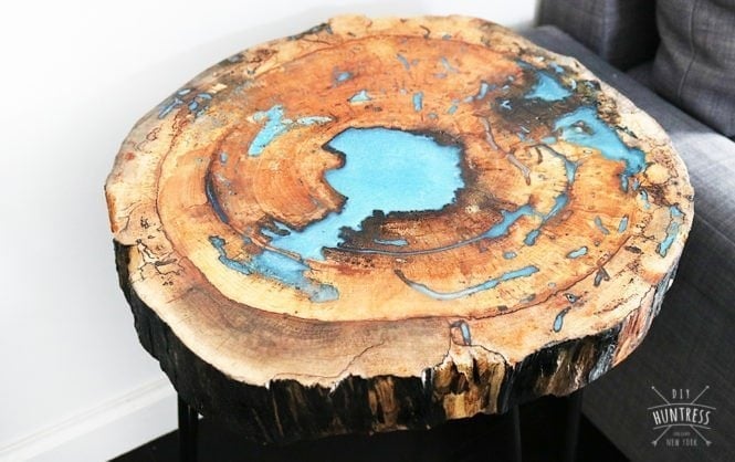 This live edge resin side table is fantastic! Easy to follow instructions with lots of photos to help you along the way.