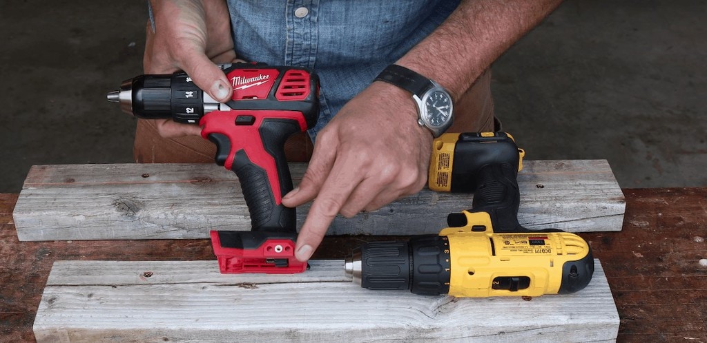 udskille Moderat slå Milwaukee vs. DeWalt - Comparing 2 Iconic Tool Brands