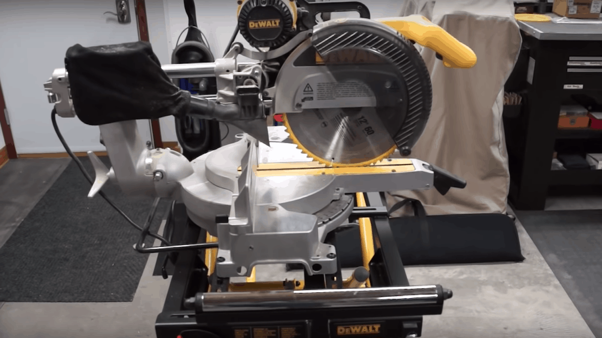 dewalt miter saw stand