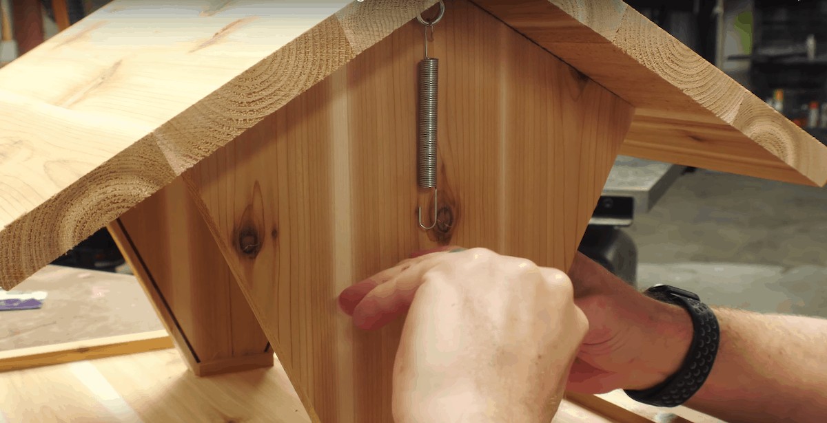 how to build a birdhouse