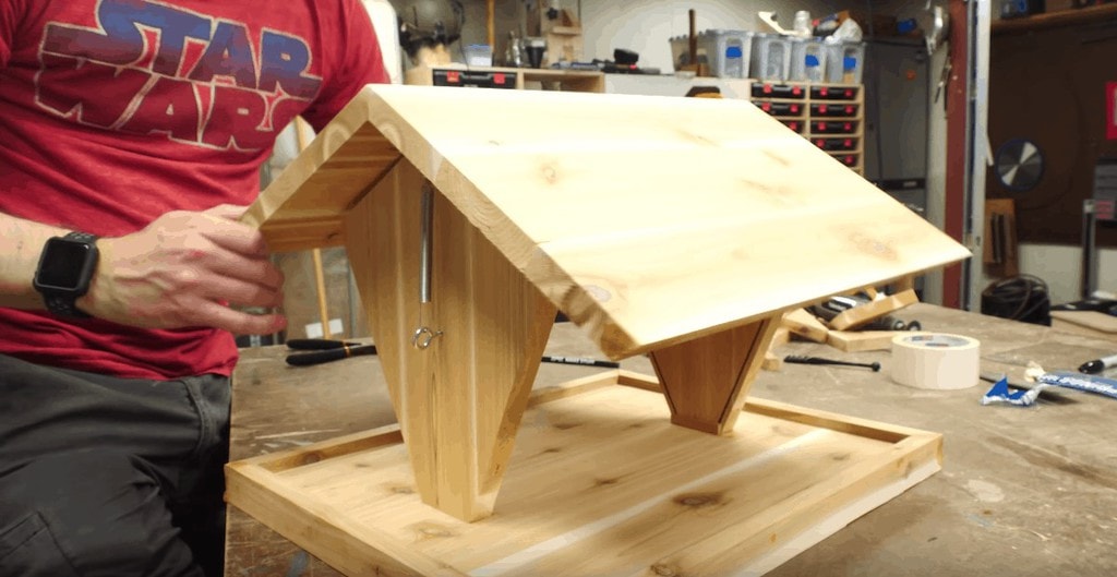 how to build a birdhouse
