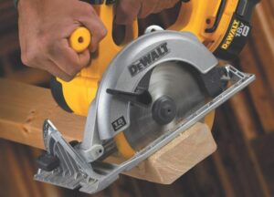 dewalt 20v circular saw