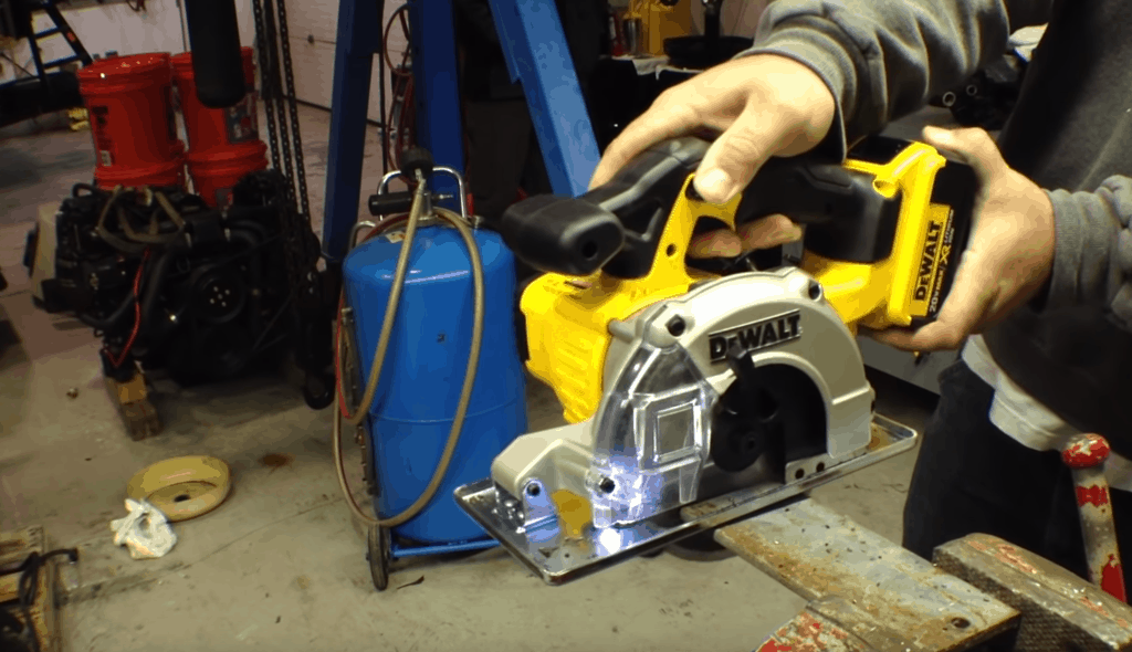 Best Metal Cutting Circular Saw 1
