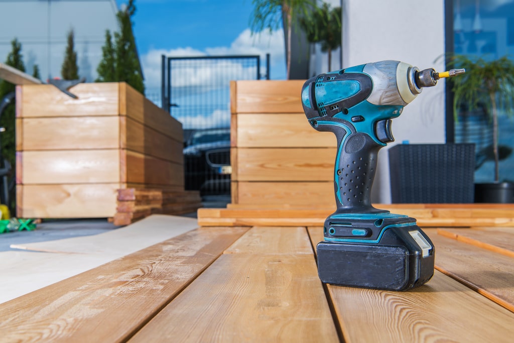 How to Build and Frame a Deck - The Saw Guy
